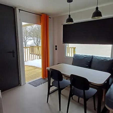 Mobil-home Avec Terrasse 2 Ch, - Api-1-52-562 אתר קמפינג *