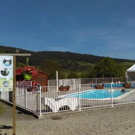 Mobil-home Avec Terrasse 2 Ch, - Api-1-52-562 Langogne